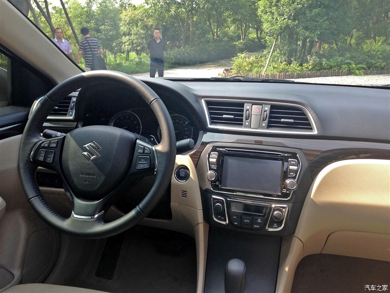 Suzuki Alivio in China interior