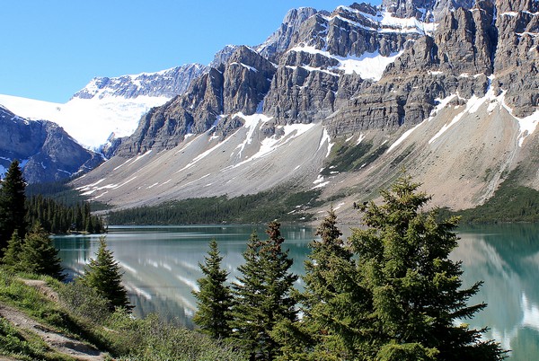 Bow Lake, Canadian Rockies, Alberta