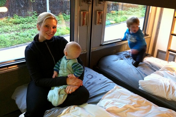 Double room layout in the sleeper room, VIA RAIL, Canada