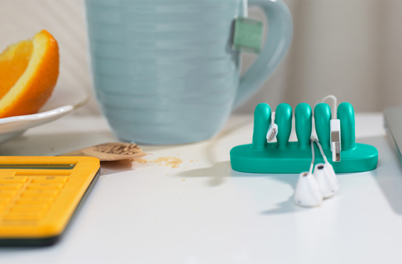 20 Cable Wire Organizers to Keep Everything in Order 20 Cable Wire Organizers to Keep Everything in Order