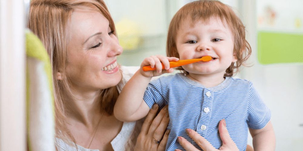 5 Tips on Baby Tooth Care-4fed2be6