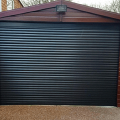 INSULATED-ROLLER-GARAGE-DOORS-UK-8-prujcbaryrb2xxiup2wv4ru0of09mxbeh7axqwep26-77d45e45