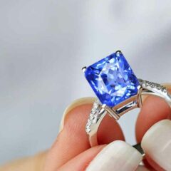 u100715-ceylon-blue-sapphire-benefits-591102_l